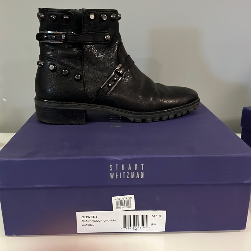 Stuart weitzman gowest back studded boots size 7 great condition